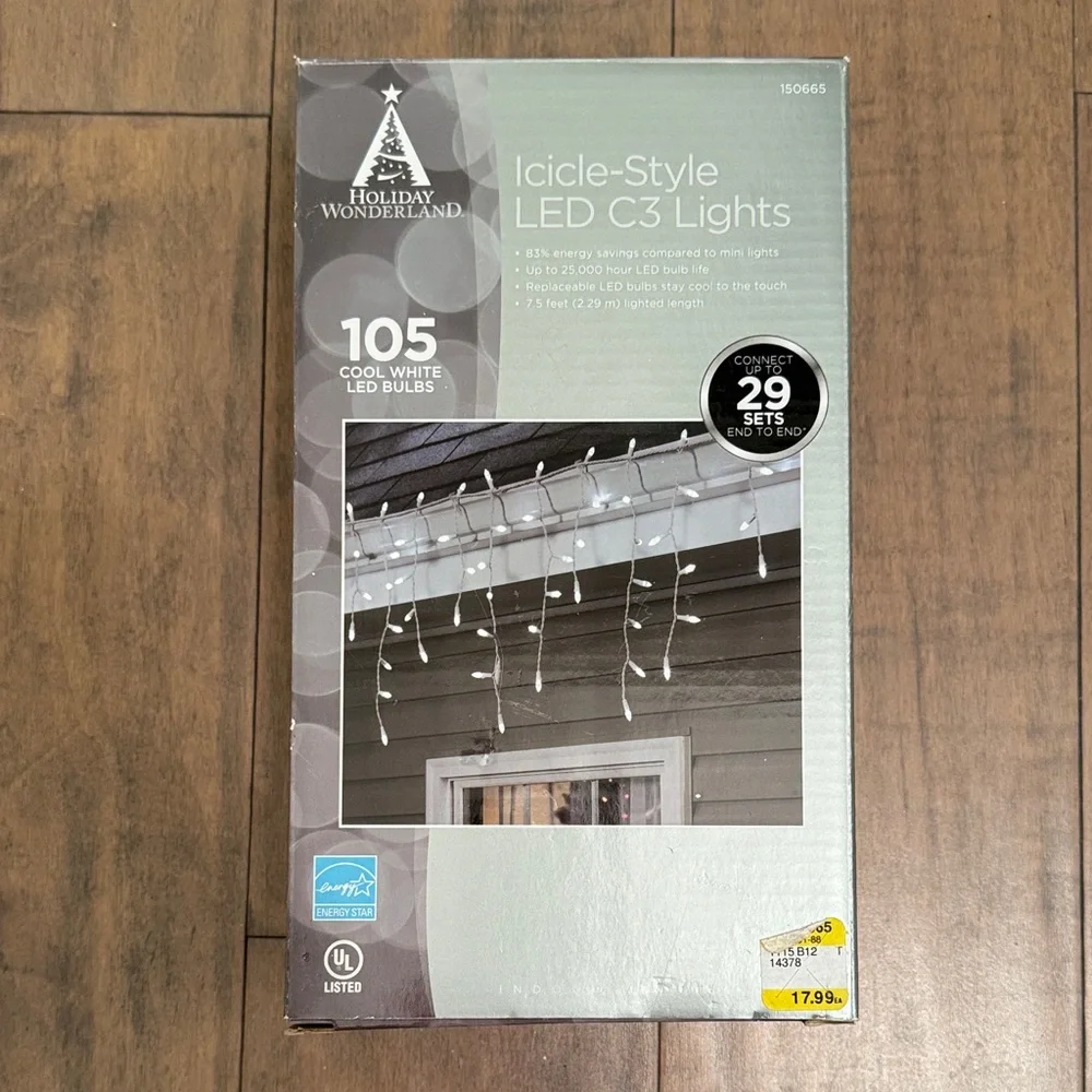 ❤️HOLIDAY WONDERLAND❤️Cool White LED Icicle-Style Lights 105